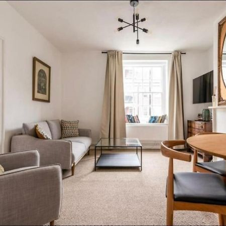 Modern Flat In Central Лондон Экстерьер фото