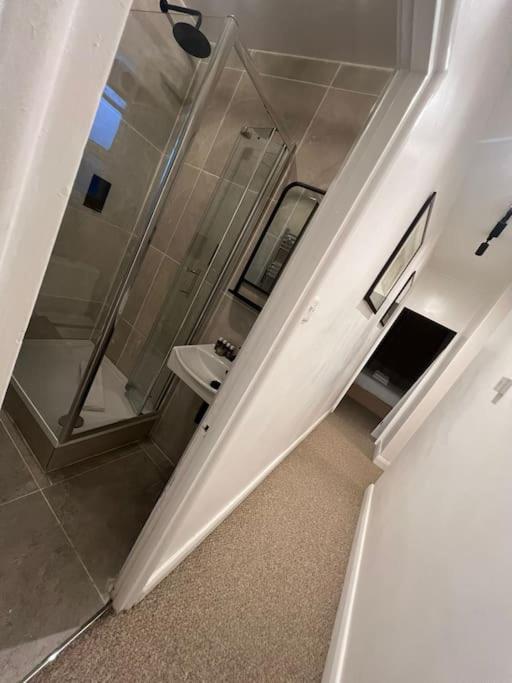 Modern Flat In Central Лондон Экстерьер фото